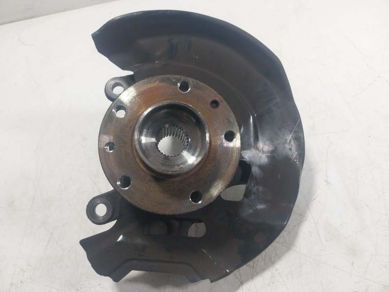 Recambio de mangueta delantera izquierda para renault kadjar (ha_, hl_) 1.3 tce 140 referencia OEM IAM   