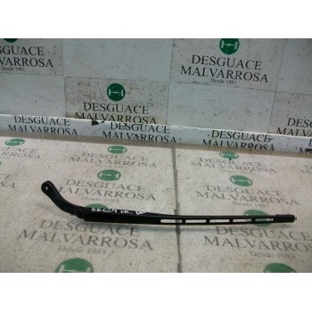 BRAZO LIMPIA DELANTERO DERECHO 