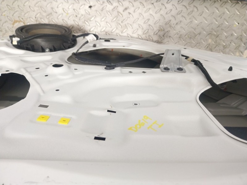 Recambio de puerta trasera izquierda para kia rio iii (ub) 1.2 cvvt referencia OEM IAM   