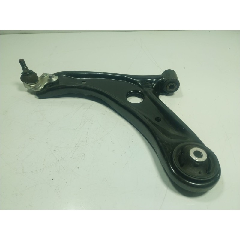 Recambio de brazo suspension inferior delantero izquierdo para toyota yaris cross (mxp_) 1.5 hybrid (mxpj10) referencia OEM IAM 