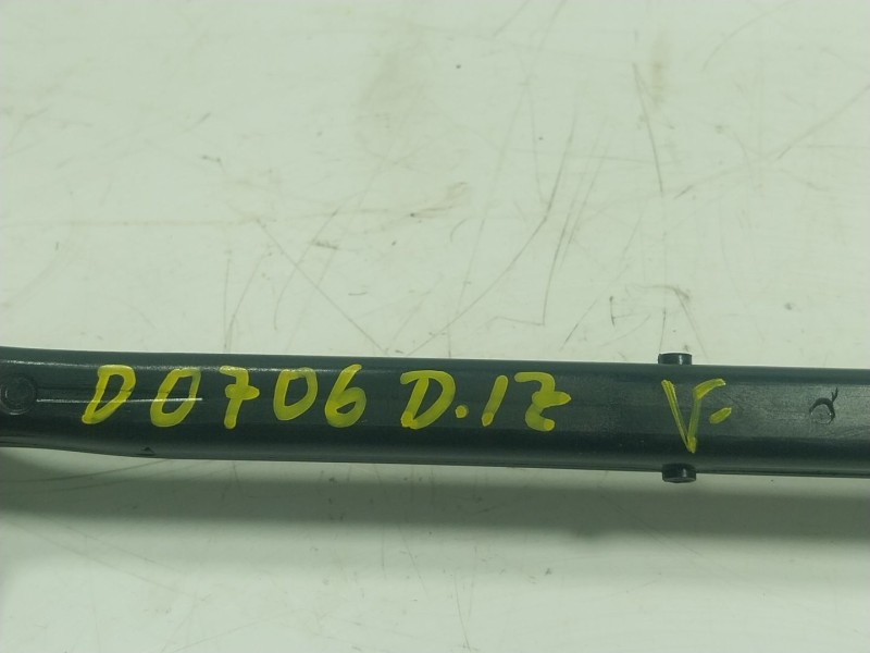 Recambio de tirante delantero izquierdo para toyota yaris cross (mxp_) 1.5 hybrid (mxpj10) referencia OEM IAM  48820K0010 