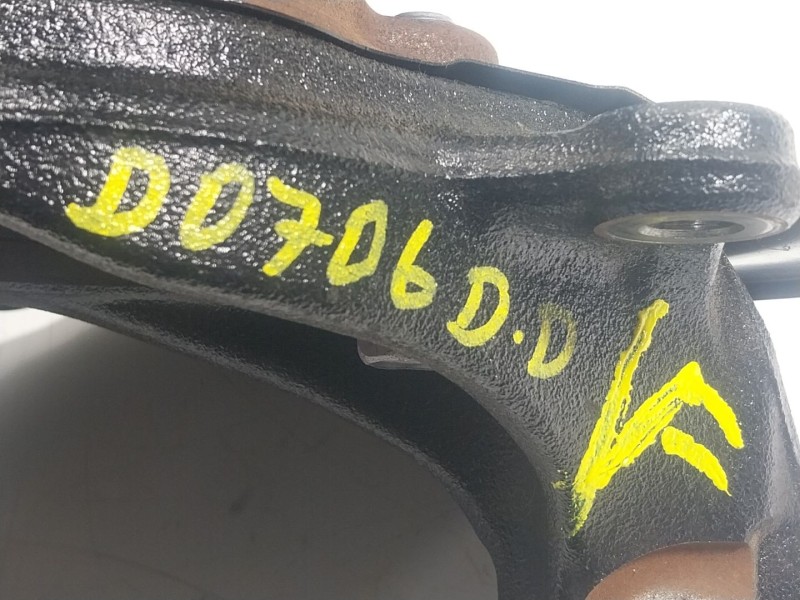 Recambio de mangueta delantera derecha para toyota yaris cross (mxp_) 1.5 hybrid (mxpj10) referencia OEM IAM   