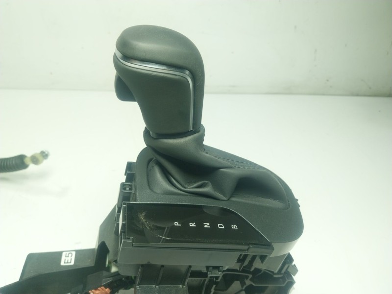 Recambio de palanca cambio para toyota yaris cross (mxp_) 1.5 hybrid (mxpj10) referencia OEM IAM  750588LHD 