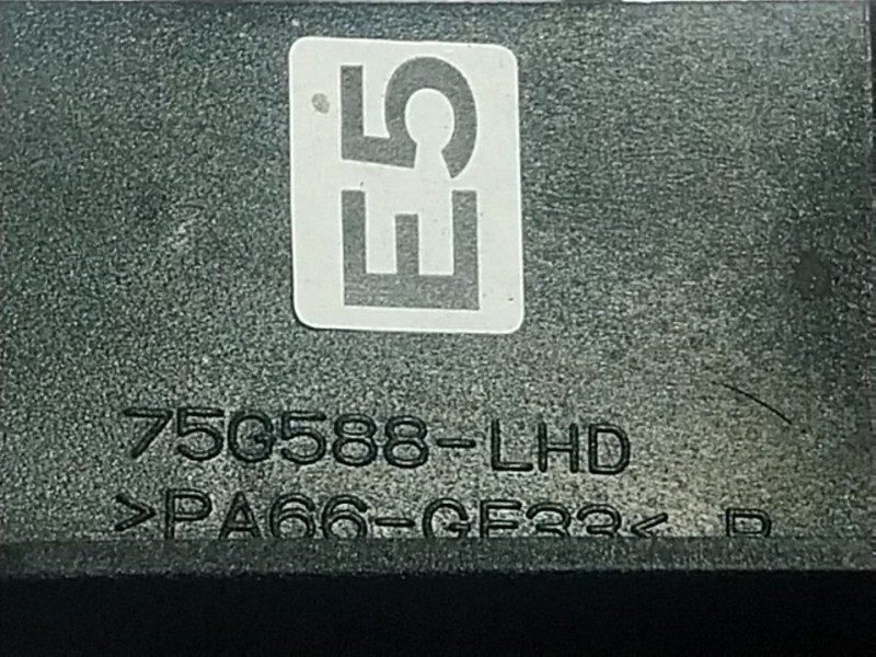 Recambio de palanca cambio para toyota yaris cross (mxp_) 1.5 hybrid (mxpj10) referencia OEM IAM  750588LHD 