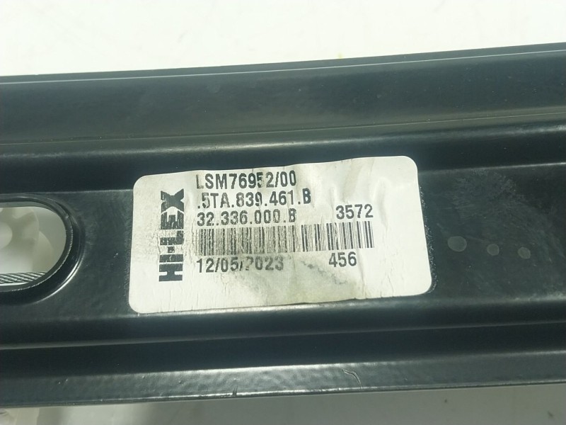 Recambio de elevalunas trasero izquierdo para volkswagen touran (5t1) 2.0 tdi referencia OEM IAM  5TA839461B 