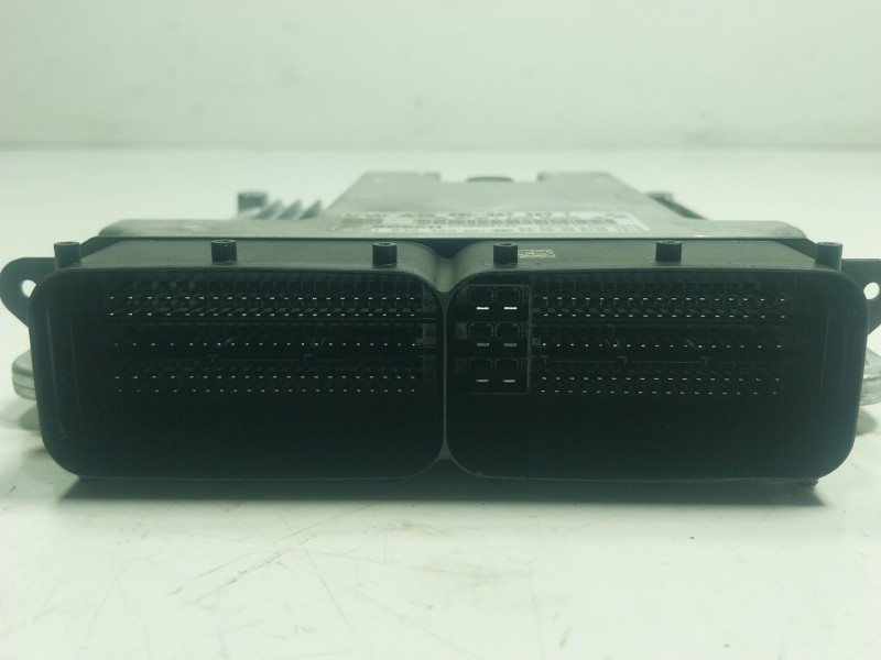 Recambio de centralita motor uce para volkswagen touran (5t1) 2.0 tdi referencia OEM IAM  05L907309T 