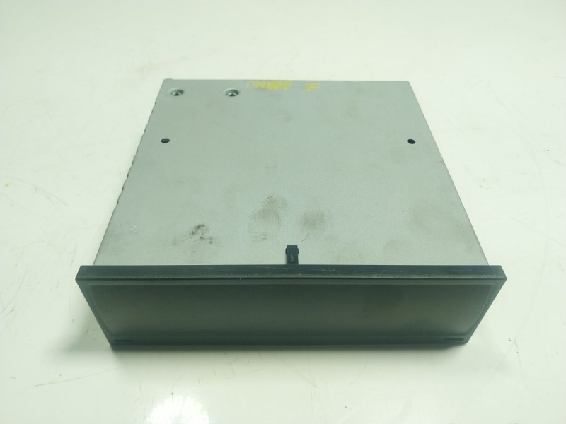Recambio de sistema audio / radio cd para volkswagen touran (5t1) 2.0 tdi referencia OEM IAM   