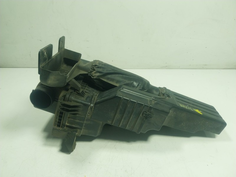 Recambio de filtro aire para kia rio iii (ub) 1.2 cvvt referencia OEM IAM  281101W000 