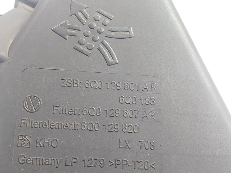 Recambio de filtro aire para seat ibiza iv (6j5, 6p1) 1.9 tdi referencia OEM IAM 6Q0129607AR 6Q0129601AR 