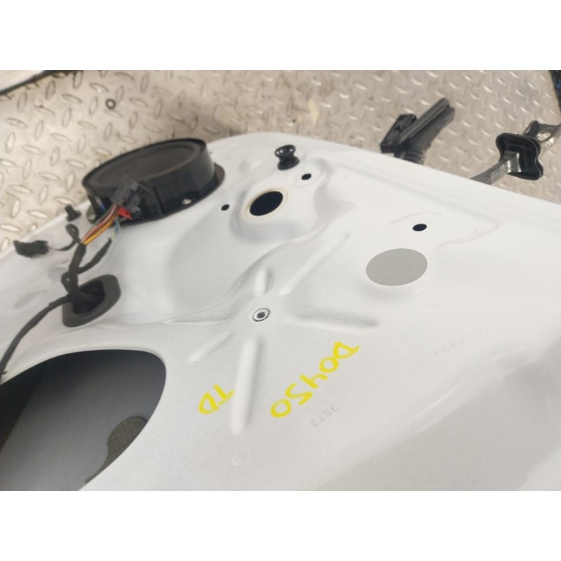 Recambio de puerta trasera derecha para volkswagen polo vi (aw1, bz1, ae1) 1.6 tdi referencia OEM IAM   