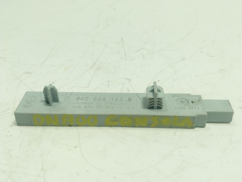 Recambio de modulo electronico para volkswagen touran (5t1) 2.0 tdi referencia OEM IAM  5K0962132B 