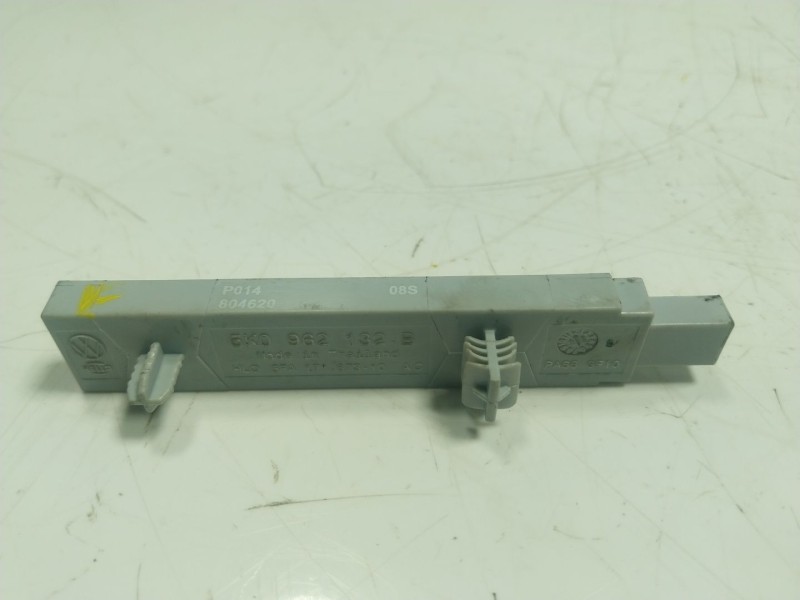 Recambio de modulo electronico para volkswagen touran (5t1) 2.0 tdi referencia OEM IAM  5K0962132B 