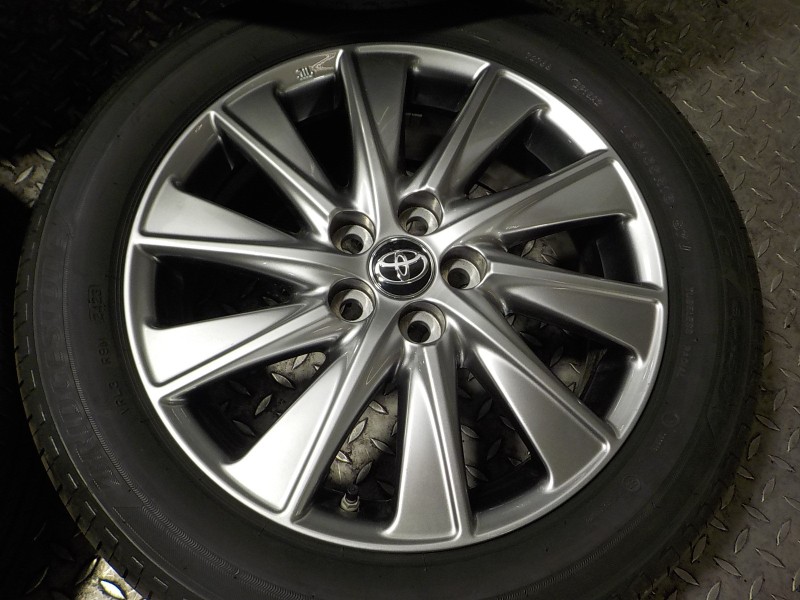 Recambio de juego llantas para toyota yaris 1.5 vvti hev referencia OEM IAM   