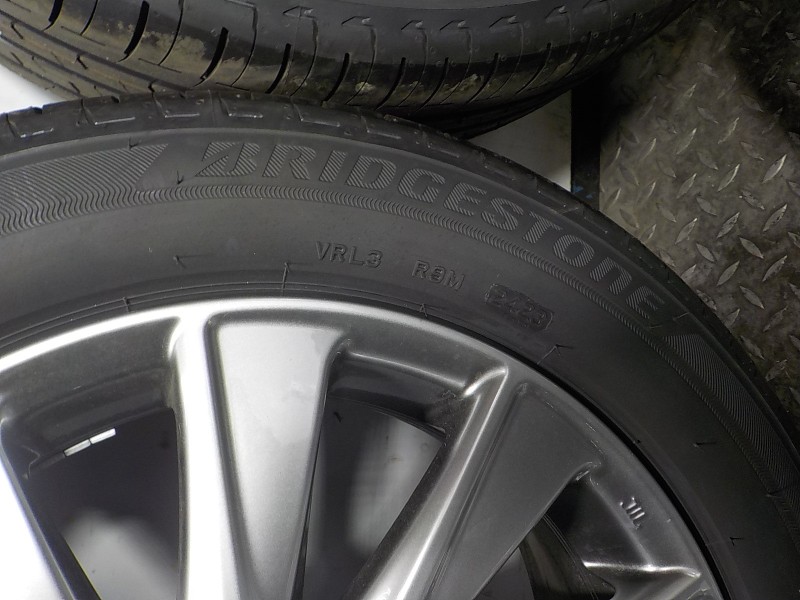 Recambio de juego llantas para toyota yaris 1.5 vvti hev referencia OEM IAM   