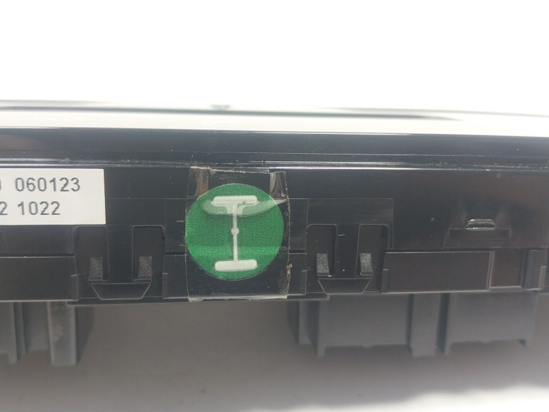 Recambio de mando climatizador para volkswagen touran (5t1) 2.0 tdi referencia OEM IAM  3G8907044P 