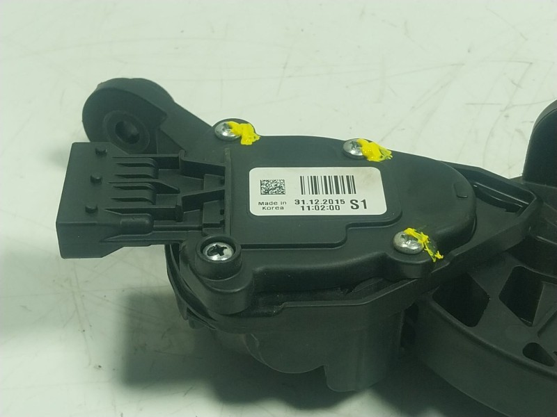 Recambio de potenciometro pedal para kia rio iii (ub) 1.2 cvvt referencia OEM IAM  327001RXX 