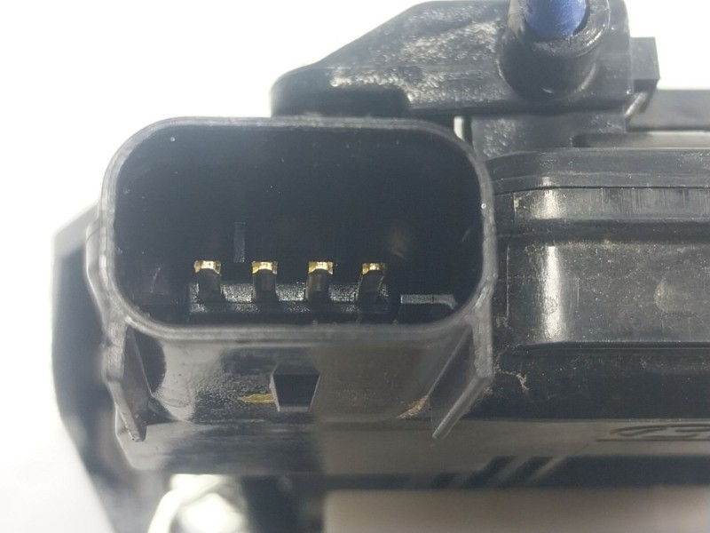 Recambio de cerradura puerta trasera izquierda para kia rio iii (ub) 1.2 cvvt referencia OEM IAM   