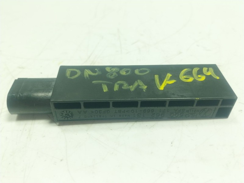 Recambio de modulo electronico para volkswagen touran (5t1) 2.0 tdi referencia OEM IAM  5Q0962131 