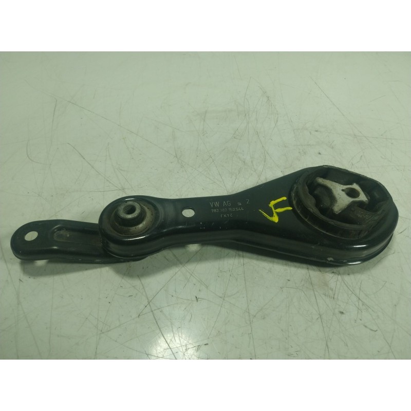 Recambio de soporte motor trasero para volkswagen polo vi (aw1, bz1, ae1) 1.6 tdi referencia OEM IAM  2Q0199851AF 