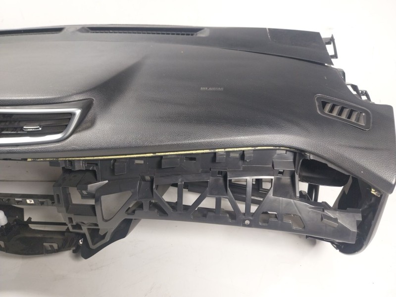 Recambio de salpicadero para nissan qashqai ii suv (j11, j11_) 1.5 dci referencia OEM IAM 682004EH1D  