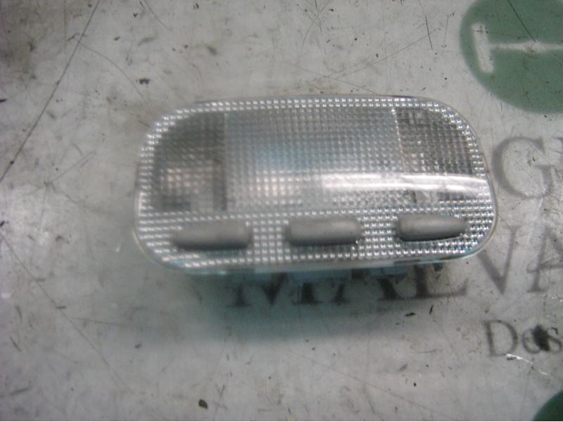 Recambio de piloto interior para citroën c5 berlina 2.0 hdi sx referencia OEM IAM   