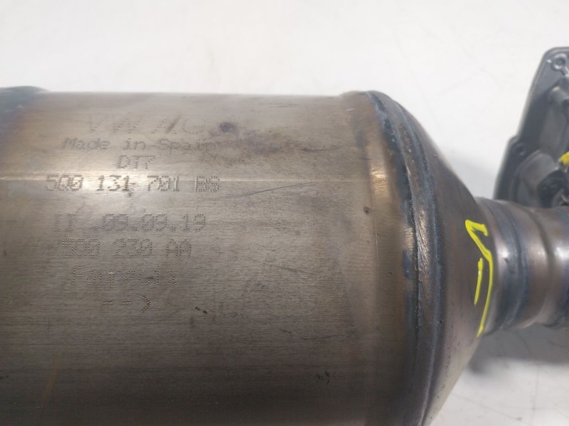 Recambio de catalizador para volkswagen polo vi (aw1, bz1, ae1) 1.6 tdi referencia OEM IAM  5Q0131701BS 