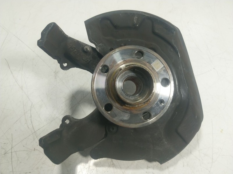 Recambio de mangueta delantera izquierda para volkswagen polo vi (aw1, bz1, ae1) 1.6 tdi referencia OEM IAM   