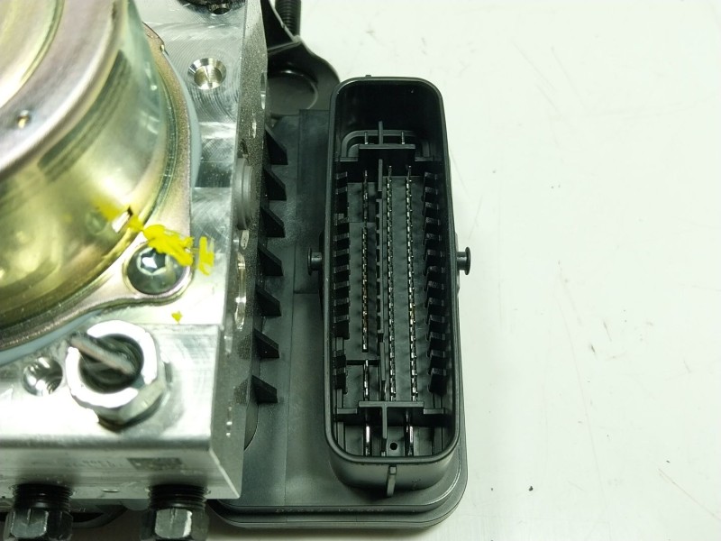 Recambio de abs para lexus nx ii (_a2_, _h2_) 350h (aazh20) referencia OEM IAM  11604076290 