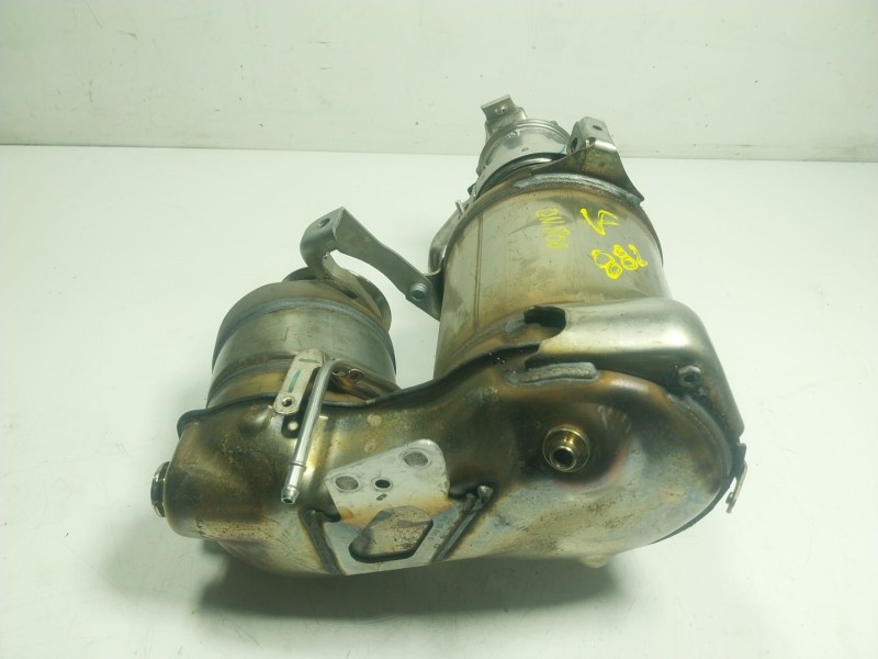 Recambio de filtro de particulas para volkswagen touran (5t1) 2.0 tdi referencia OEM IAM  05L131765N 