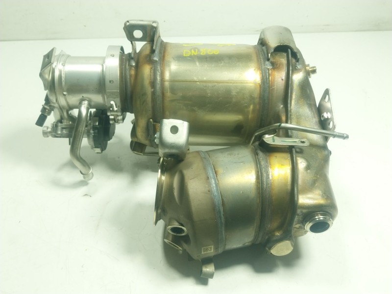 Recambio de filtro de particulas para volkswagen touran (5t1) 2.0 tdi referencia OEM IAM  05L131765N 