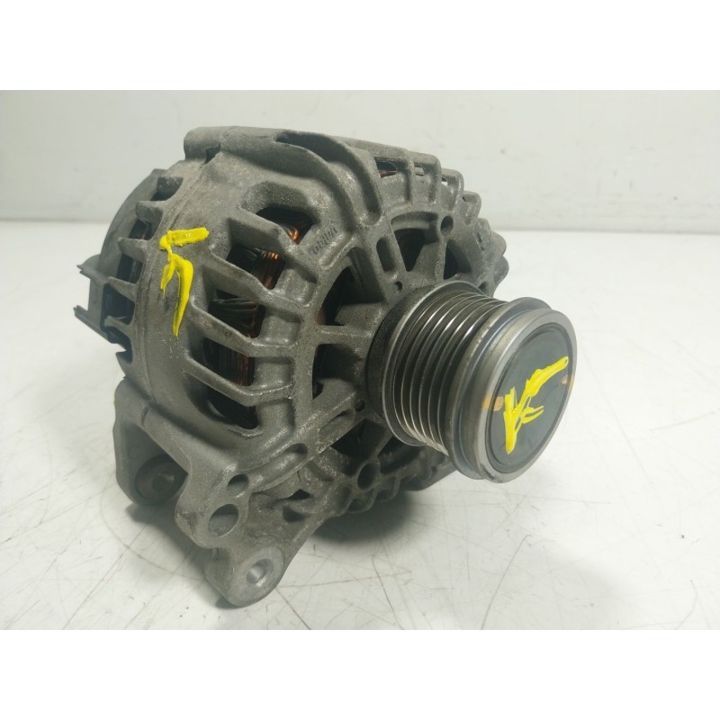 Recambio de alternador para volkswagen polo vi (aw1, bz1, ae1) 1.6 tdi referencia OEM IAM  04L903021C 