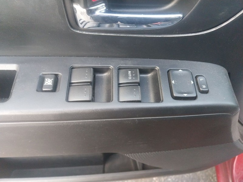 mazda 5 (cw) del año 2011