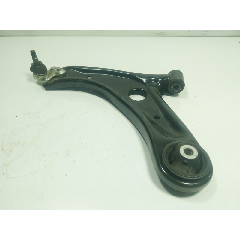 Recambio de brazo suspension inferior delantero izquierdo para toyota yaris cross (mxp_) 1.5 hybrid (mxpj10) referencia OEM IAM 