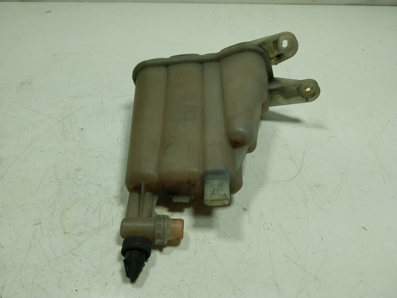 Recambio de deposito expansion para audi a4 b8 (8k2) 1.8 tfsi referencia OEM IAM  8K0121403C 