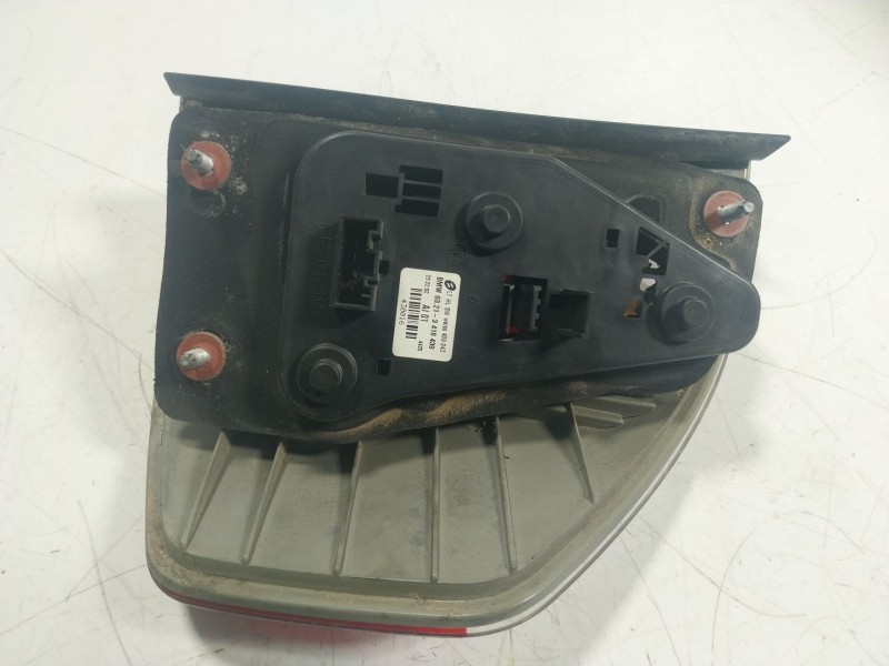 Recambio de piloto trasero izquierdo para bmw x3 (e83) 2.0 d referencia OEM IAM  63216990169 