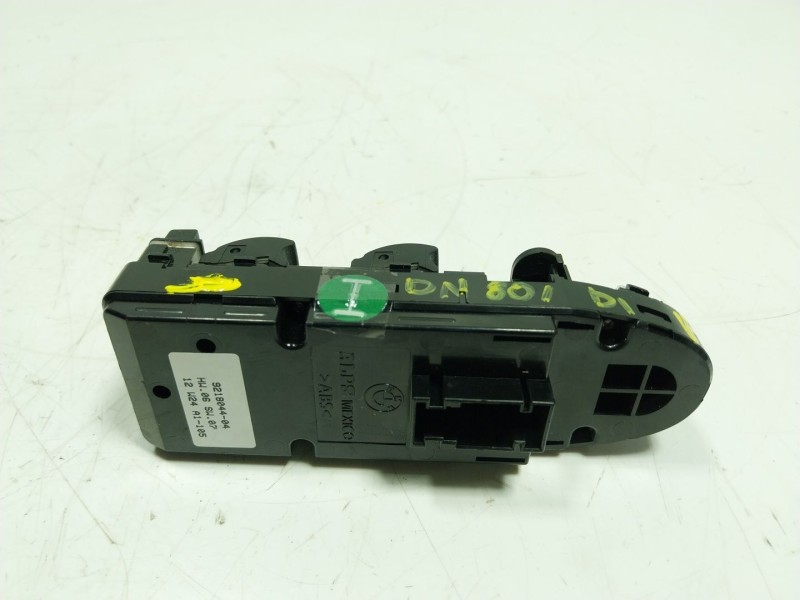 Recambio de mando elevalunas delantero izquierdo para bmw x6 (e71, e72) m 50 d referencia OEM IAM  921804404 