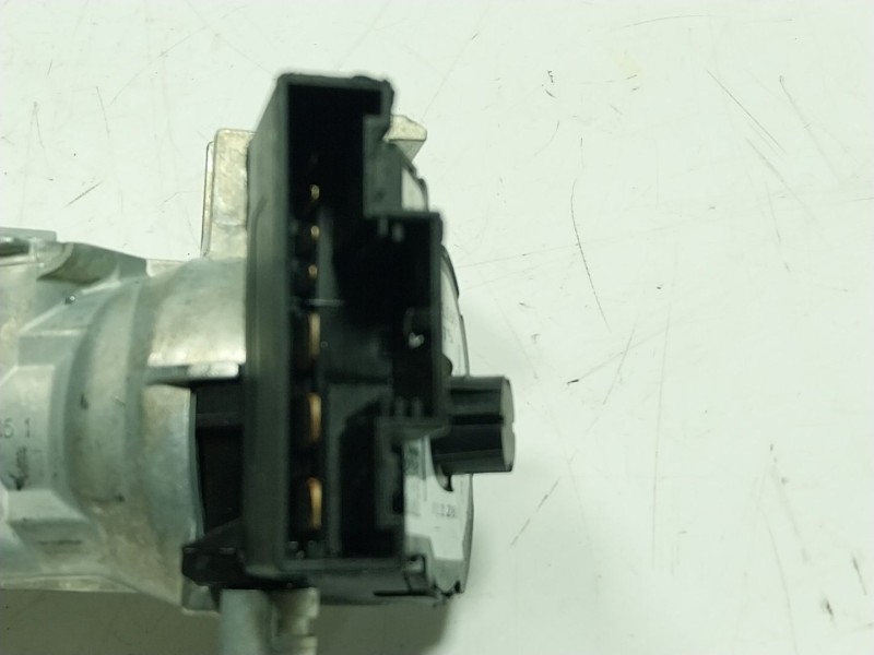 Recambio de antirrobo para volkswagen polo vi (aw1, bz1, ae1) 1.6 tdi referencia OEM IAM  6C0905865 