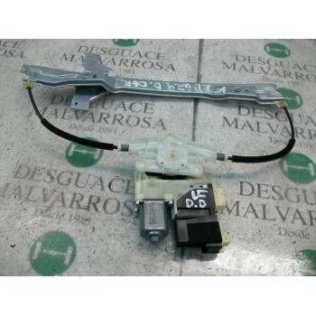 ELEVALUNAS DELANTERO DERECHO 