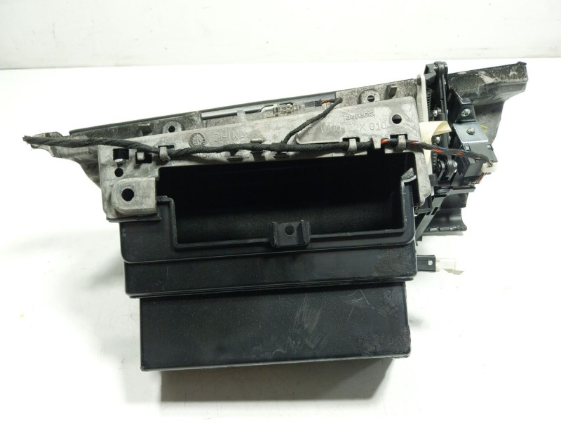 Recambio de guantera para bmw x6 (e71, e72) m 50 d referencia OEM IAM   