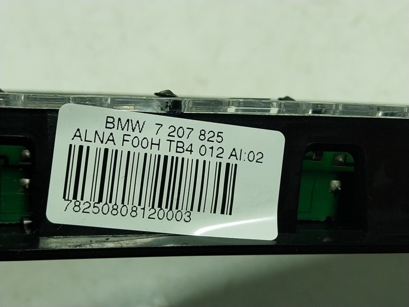 Recambio de piloto trasero central para bmw x6 (e71, e72) m 50 d referencia OEM IAM  7207825 