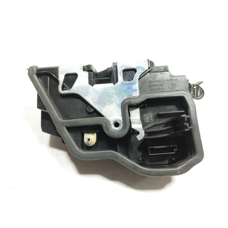 Recambio de cerradura puerta delantera derecha para bmw x6 (e71, e72) m 50 d referencia OEM IAM  7318424 