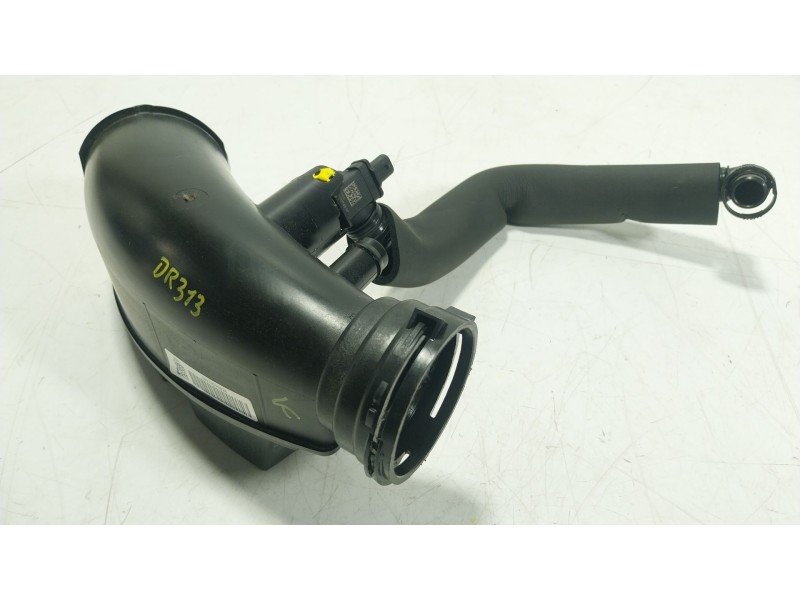 Recambio de tubo intercooler para bmw 5 (g30, f90) 530 i mild-hybrid xdrive referencia OEM IAM 13718663614 13718663614 