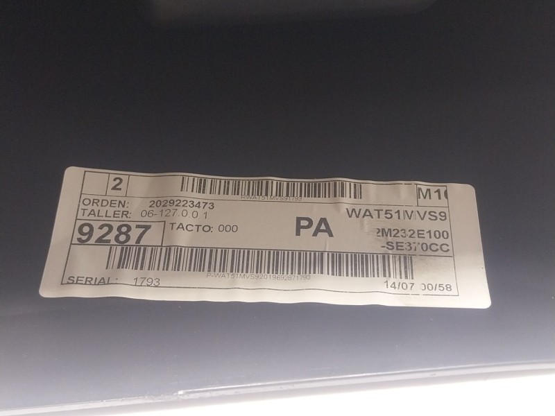 Recambio de apoyabrazos central para seat leon (5f1) 1.6 tdi referencia OEM IAM 5F0864207CZQ2 5F0864981A 