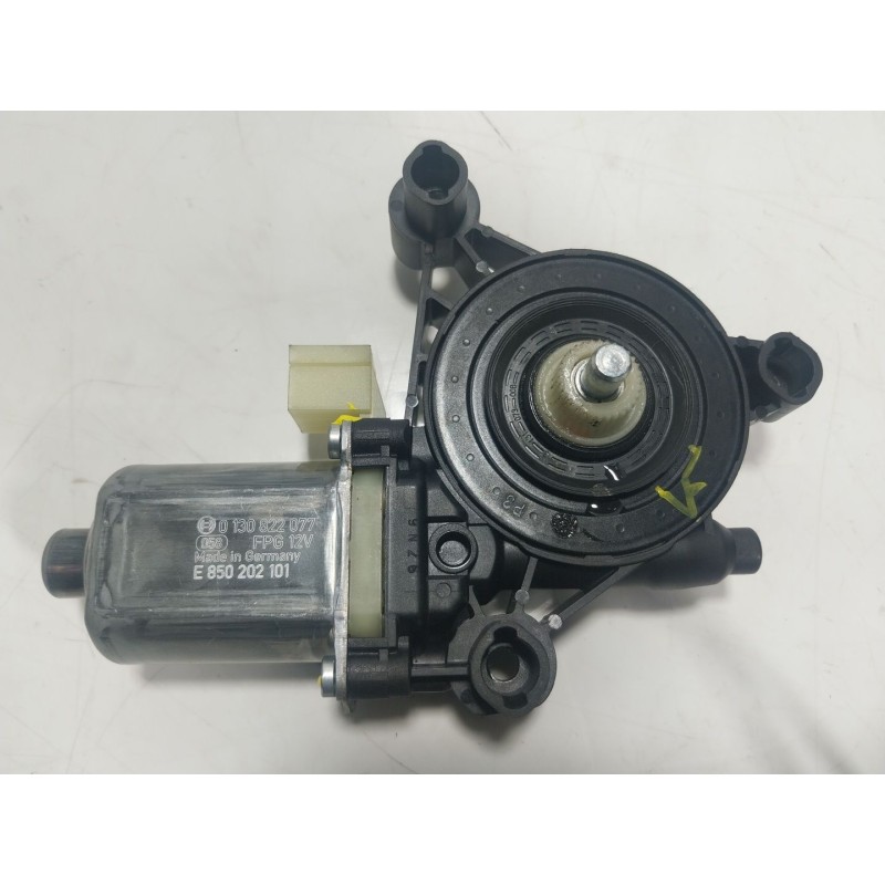 Recambio de motor elevalunas delantero izquierdo para cupra leon (kl1, ku1) 1.5 etsi referencia OEM IAM  5Q0959801C 