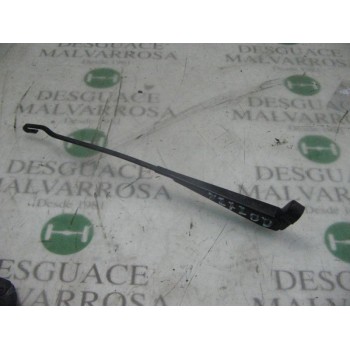 BRAZO LIMPIA DELANTERO DERECHO 