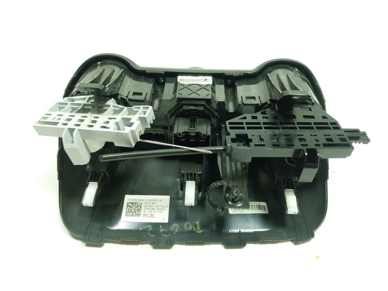 Recambio de mando calefaccion / aire acondicionado para kia stonic (yb) 1.2 cvvt referencia OEM IAM  97250H8120LEF 