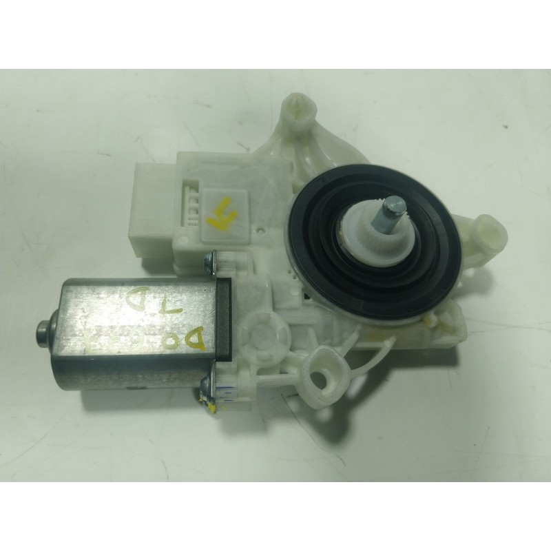 Recambio de motor elevalunas trasero derecho para bmw x5 (g05, f95) xdrive 40 i referencia OEM IAM  9479074 