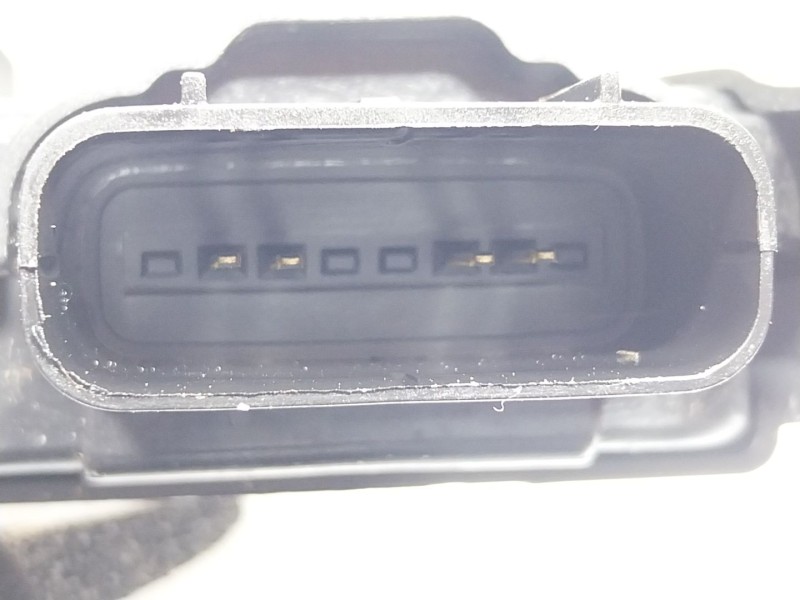 Recambio de cerradura puerta trasera derecha para kia stonic (yb) 1.2 cvvt referencia OEM IAM  81420H8010 