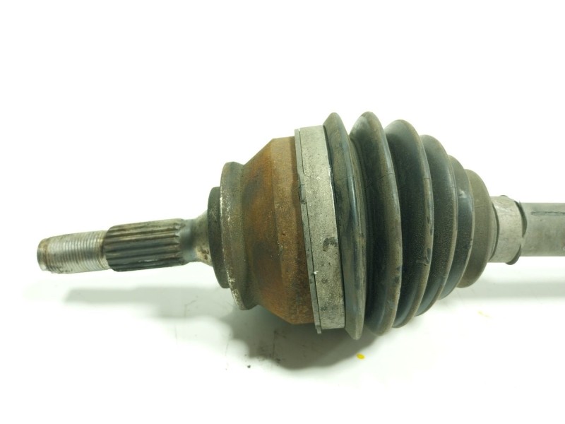 Recambio de transmision izquierda para peugeot 2008 i (cu_) 1.2 vti referencia OEM IAM  9677209780 