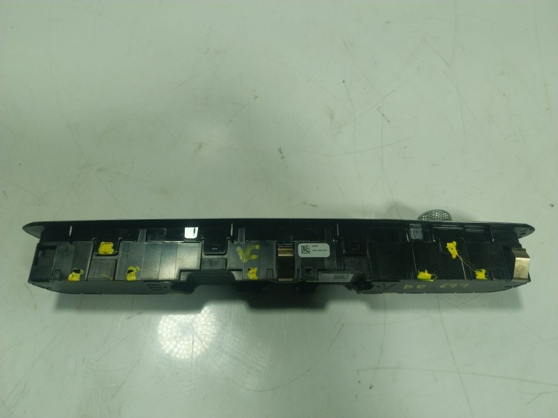 Recambio de mando radio para bmw x5 (g05, f95) xdrive 40 i referencia OEM IAM  794933003 